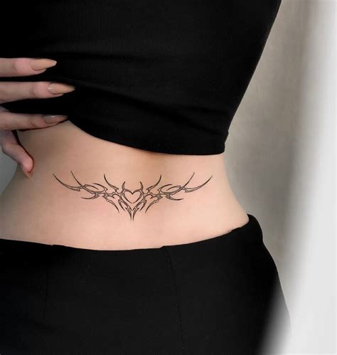 tatuajes en espalda baja para mujer|Tatuajes Espalda Baja Mujer【Ideas para inspirarte。